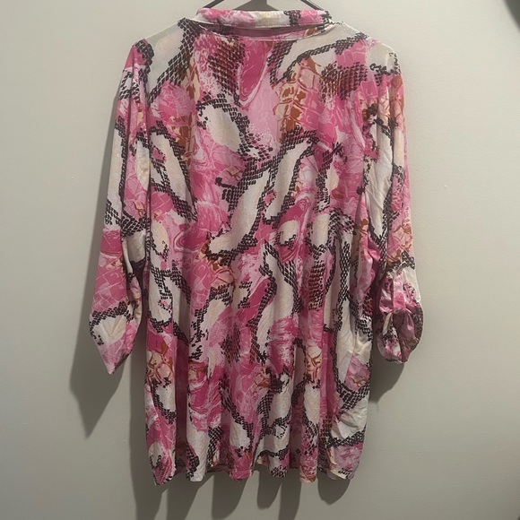 Pink Abstract Print Button-Up Blouse - Picture 2 of 6